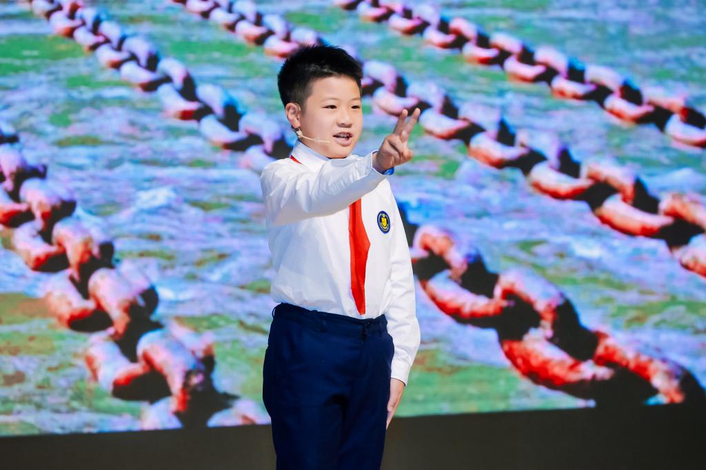 Beat365中文官方网站附属实验小学“苗苗宣讲团”江林思齐 Beat365中文官方网站附属实验小学“苗苗宣讲团”江林思齐